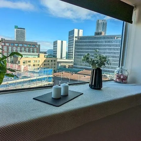 Excellent Center 1 Bedroom *