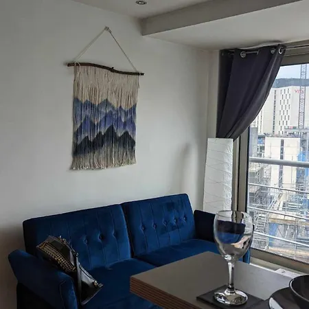 Excellent Centre 1 Bedroom