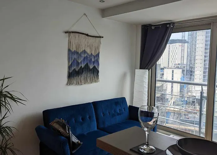 Excellent Center 1 Bedroom